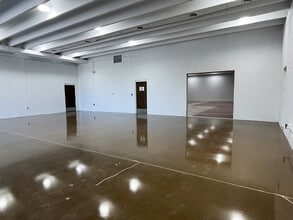 660-666 N Hague Ave, Columbus, OH for lease Interior Photo- Image 2 of 7