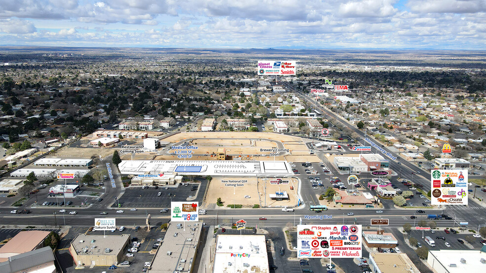 4401 Wyoming Blvd NE, Albuquerque, NM for lease - Building Photo - Image 1 of 3