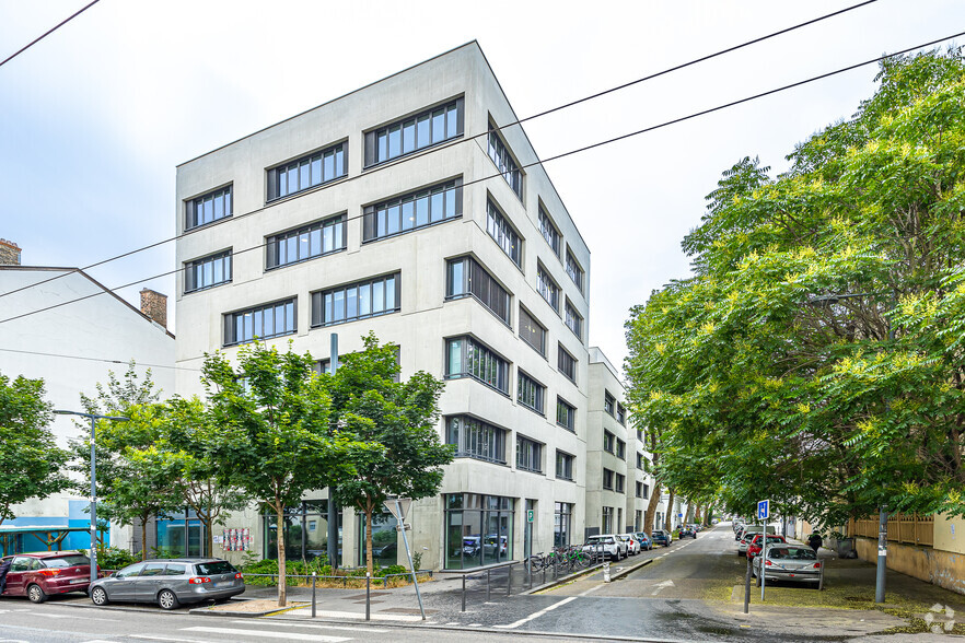 1 A Rue Pascal, Villeurbanne for lease - Building Photo - Image 2 of 2