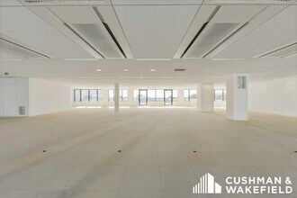 19 Rue D'Arcueil, Rungis for lease Interior Photo- Image 2 of 2