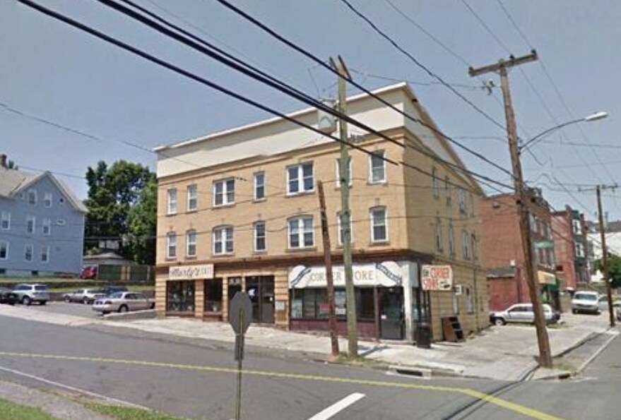 556 Church St, New Britain, CT for sale Primary Photo- Image 1 of 1