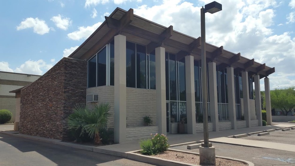 833 W Broadway Rd, Tempe, AZ for lease - Building Photo - Image 1 of 7