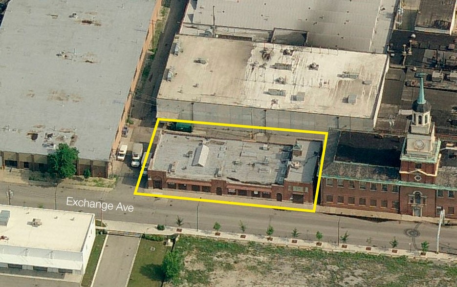 822 W Exchange Ave, Chicago, IL for lease - Building Photo - Image 2 of 7