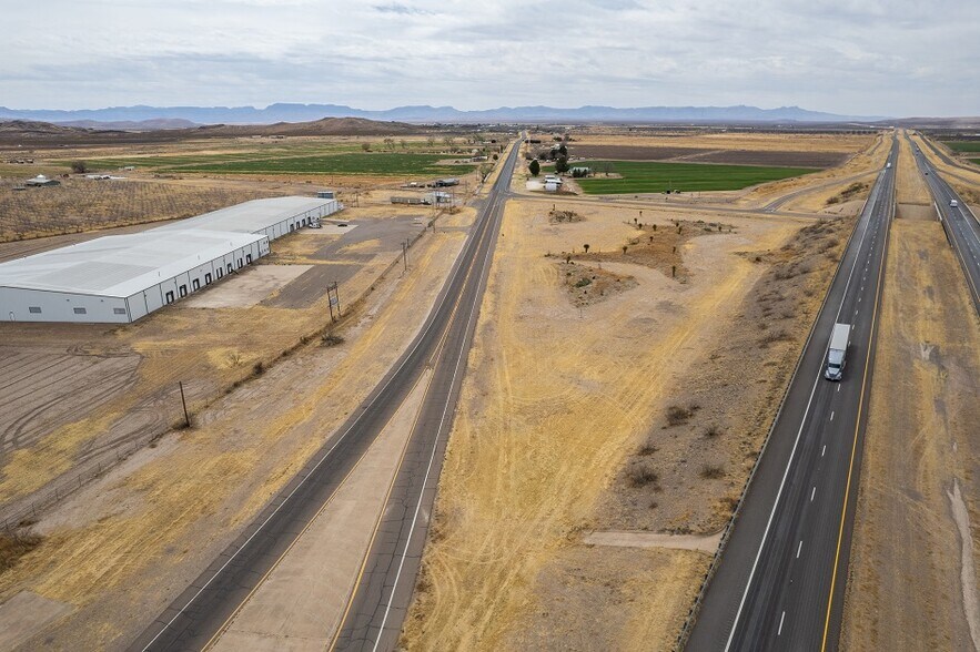 East of Balmorhea, TX, Exit 209, I10 and Hwy 17, Balmorhea, TX 79718