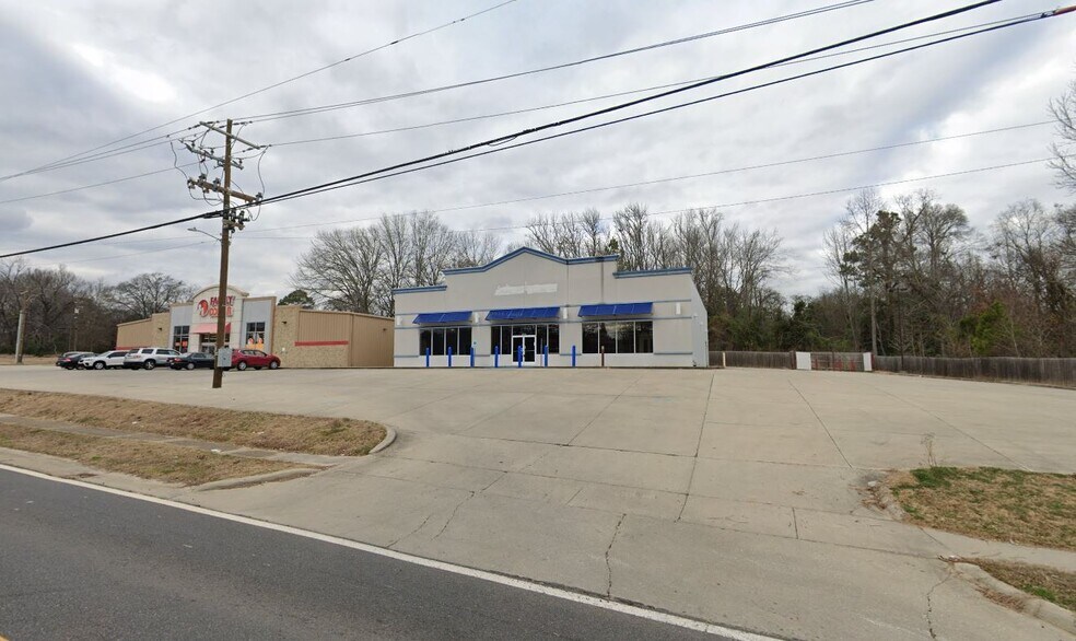1520 Pine St, Arkadelphia, AR for sale - Building Photo - Image 1 of 1