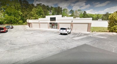 2420 Wisteria Blvd, Snellville, GA for lease Building Photo- Image 2 of 7