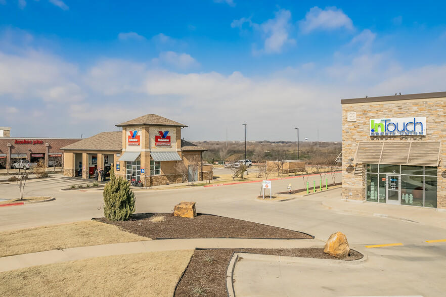 4940 W University Dr, Prosper, TX for lease - Building Photo - Image 3 of 11