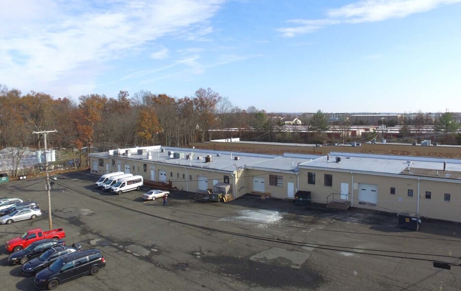 12 Littell Rd, East Hanover, NJ for lease - Building Photo - Image 3 of 6