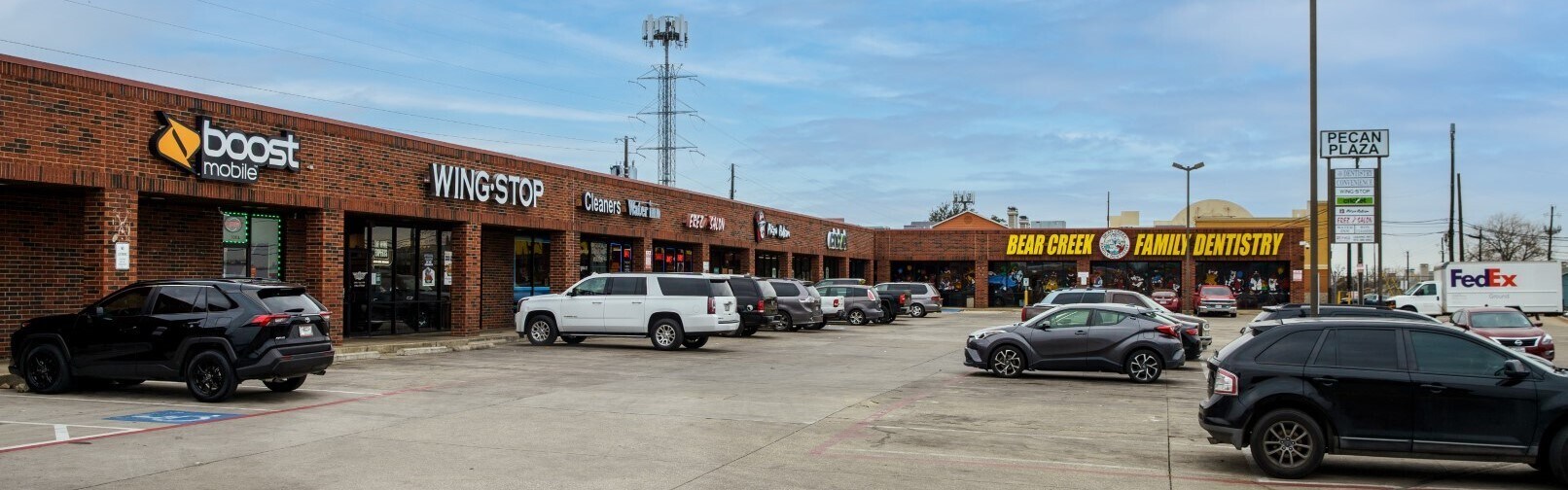3400 Lombardy Ln, Dallas, TX for sale Building Photo- Image 1 of 1