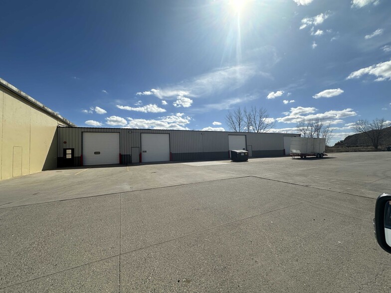 732 40th St N, Fargo, ND 58102 - Shop for Lease | LoopNet