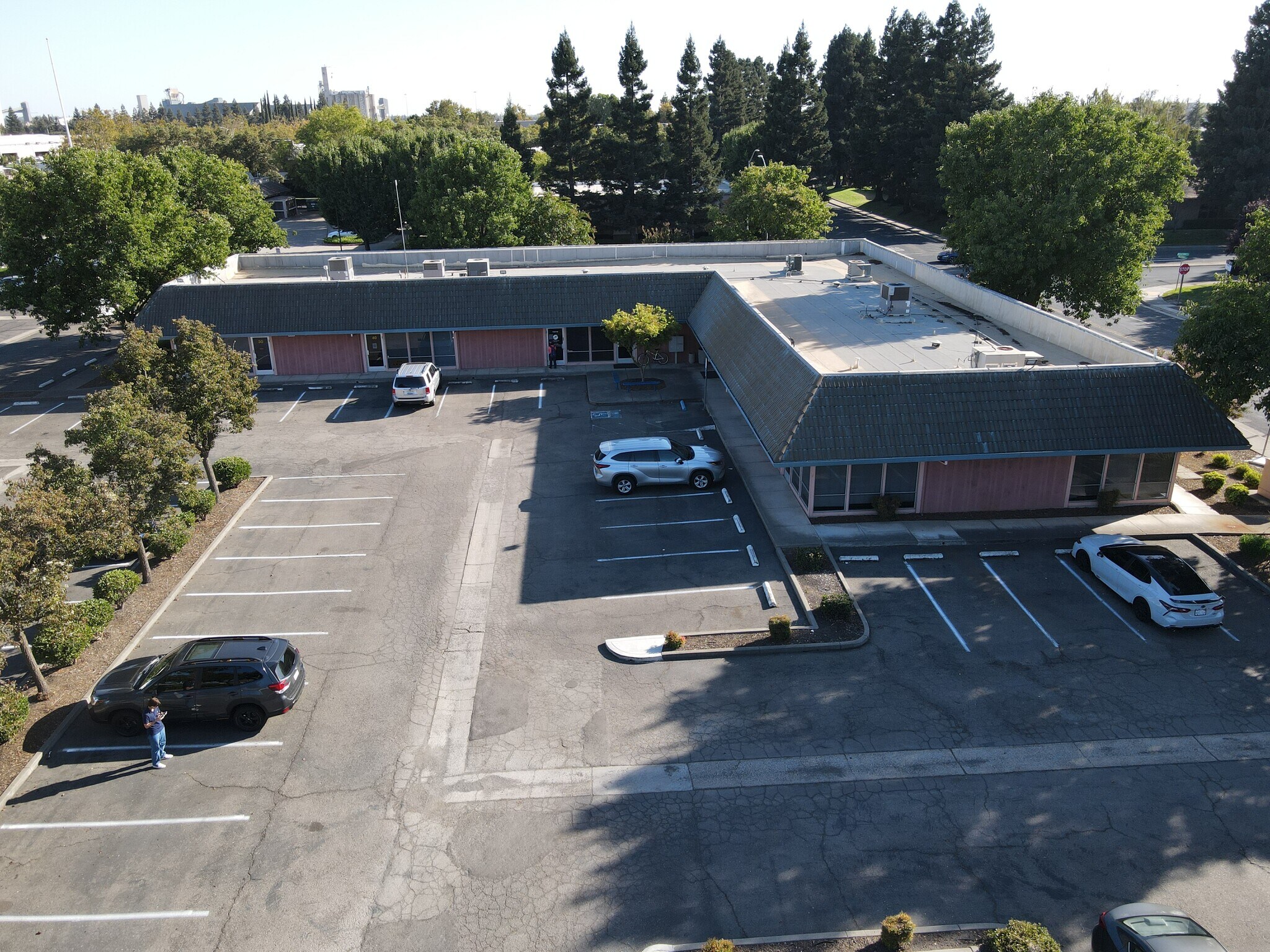 2950 Beacon Blvd, West Sacramento, CA for lease Building Photo- Image 1 of 15