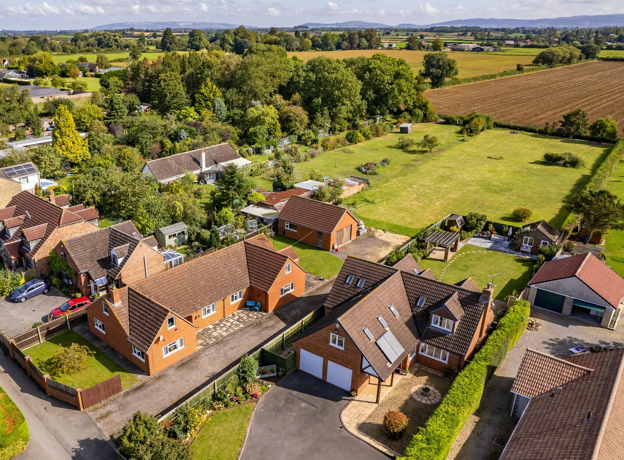 Ash Ln, Down Hatherley for sale Primary Photo- Image 1 of 1