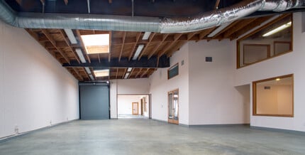 2228 Barry Ave, Los Angeles, CA for lease Interior Photo- Image 2 of 8