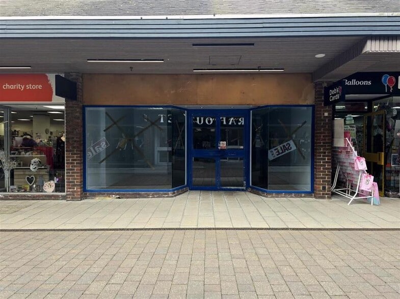 1-42 St Georges Sq, Gravesend for sale - Building Photo - Image 1 of 1