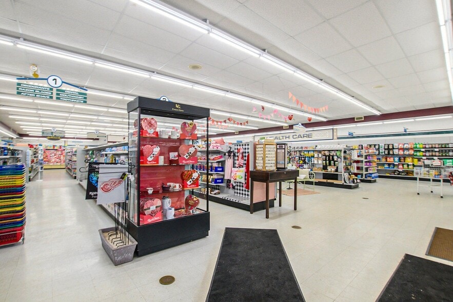 8012 Spring Arbor Rd, Spring Arbor, MI for sale - Building Photo - Image 3 of 29