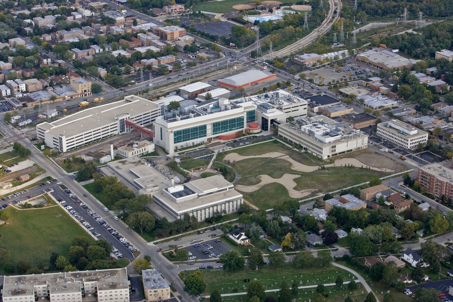 8025 Lamon Ave, Skokie, IL for lease - Aerial - Image 3 of 6