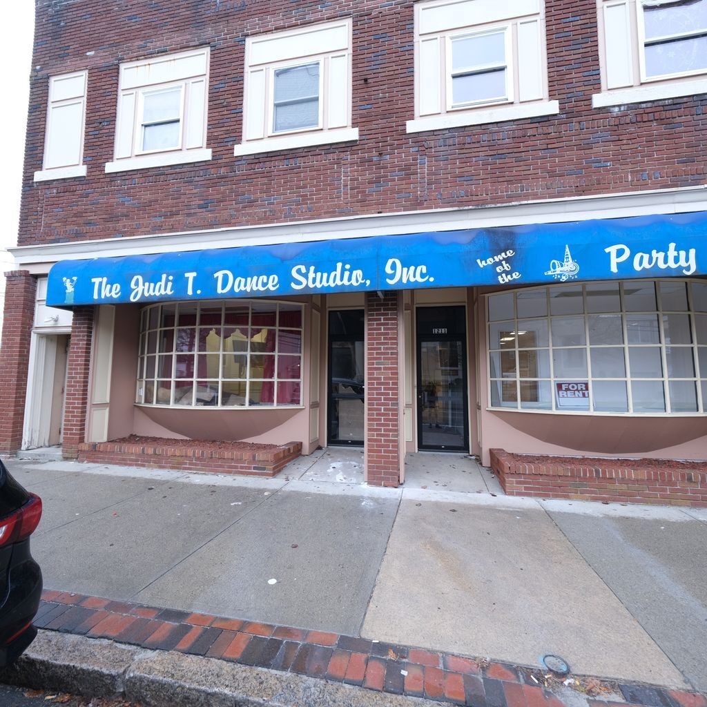 1211 Main St, West Warwick, RI for sale Building Photo- Image 1 of 1