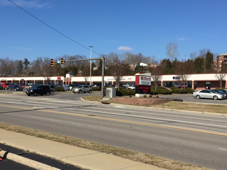 979-1009 Lila Ave, Milford, OH for lease - Building Photo - Image 2 of 3