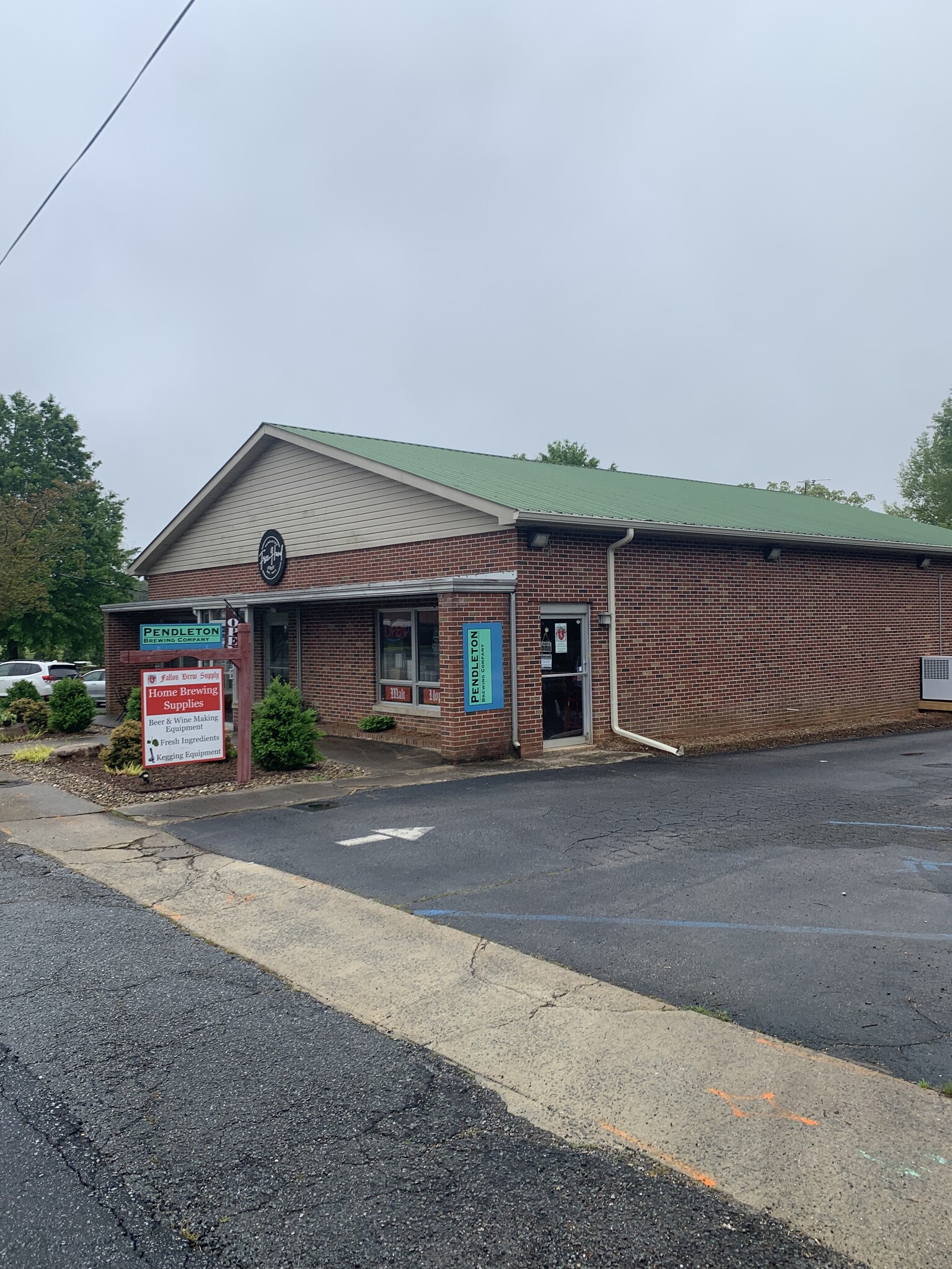 220 E Main St, Pendleton, SC for sale Building Photo- Image 1 of 1