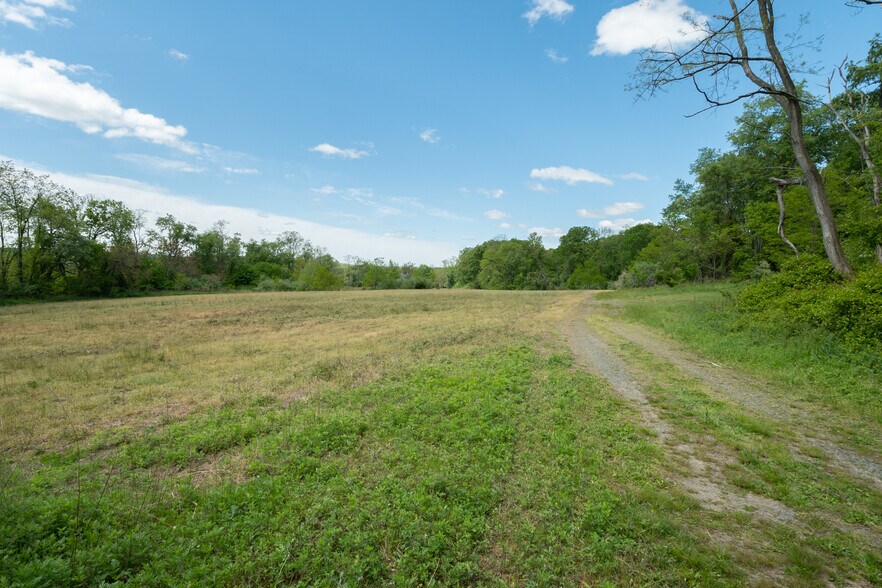 50 Rues Ln, Cream Ridge, NJ 08514 50 Rues Road, Cream Ridge NJ