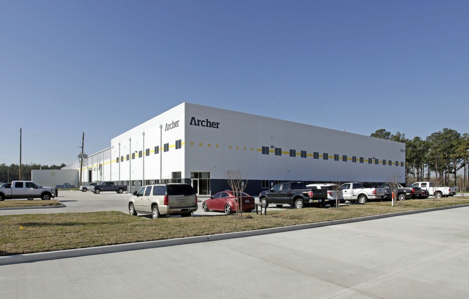 5655 W Sam Houston Pky N, Houston, TX 77041 5655 W Sam Houston Pky N