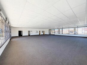 1911-2095 E Florida Ave, Hemet, CA for lease Interior Photo- Image 1 of 6