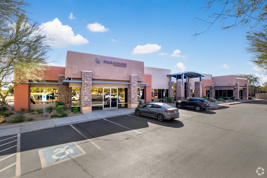 8761 E Bell Rd, Scottsdale, AZ for lease - Building Photo - Image 2 of 5