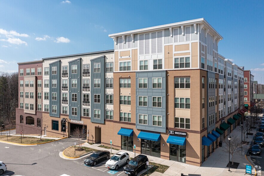 2700 Neabsco Common Pl, Woodbridge, VA for sale - Primary Photo - Image 1 of 1