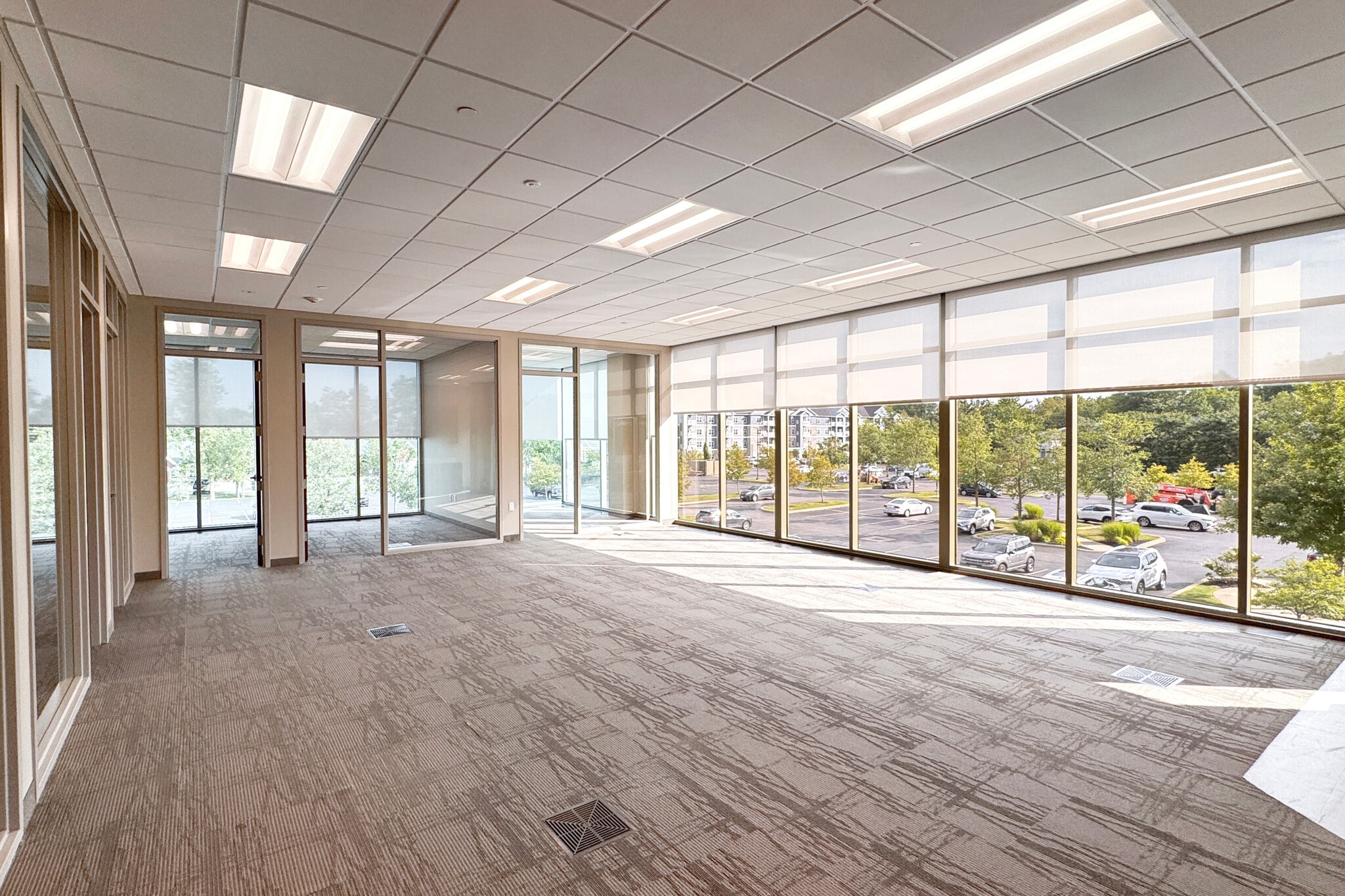2410 N Forest Rd, Amherst, NY for lease Interior Photo- Image 1 of 2