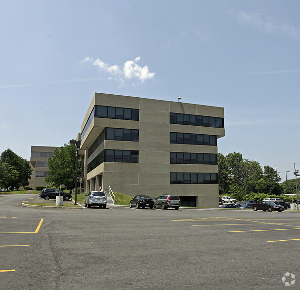 30 Speen St, Framingham, MA for lease - Building Photo - Image 2 of 23