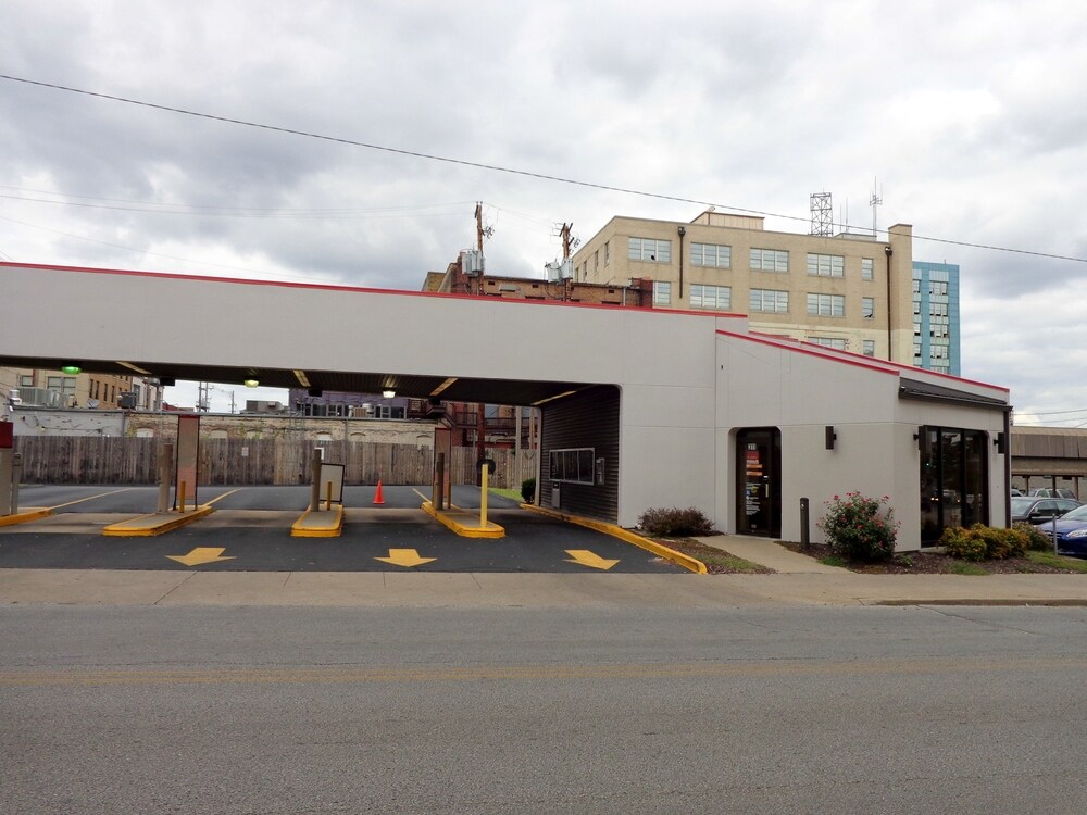 311 E Mcdaniel St, Springfield, MO for sale Building Photo- Image 1 of 1