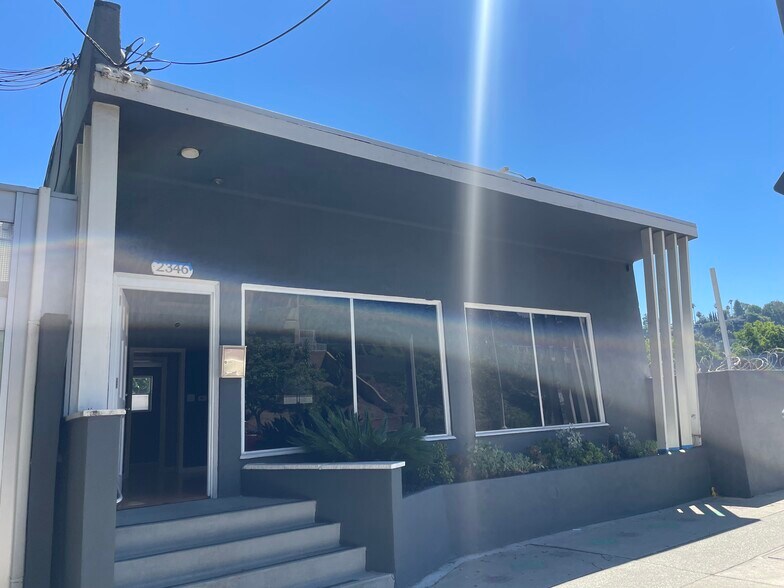 2340-2346 Hyperion Ave, Los Angeles, CA for sale - Building Photo - Image 1 of 1