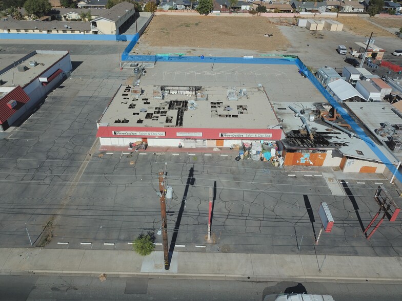 1408-1432 E Highland Ave, San Bernardino, CA for lease - Building Photo - Image 3 of 6