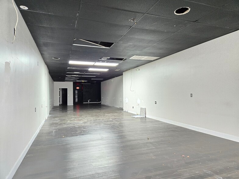 70 Main St, Netcong, NJ for lease - Building Photo - Image 3 of 13