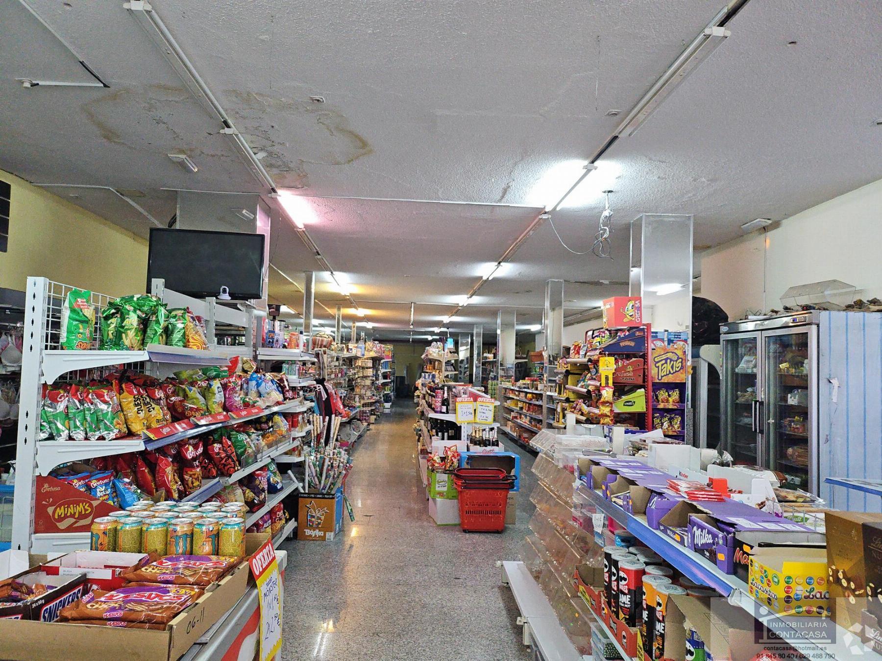 Retail in Colmenar Viejo, Madrid for lease Interior Photo- Image 1 of 6