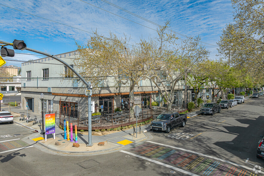 1050 20th St, Sacramento, CA for lease - Building Photo - Image 1 of 10