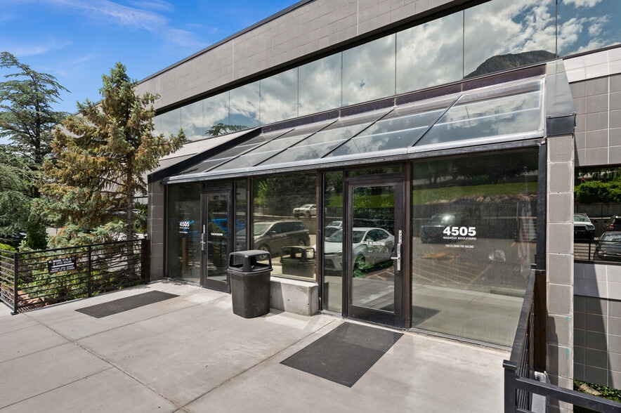 4505 Wasatch Blvd, Salt Lake City, UT for lease - Building Photo - Image 2 of 17