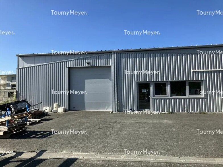 Flex in Mérignac for lease - Building Photo - Image 1 of 6