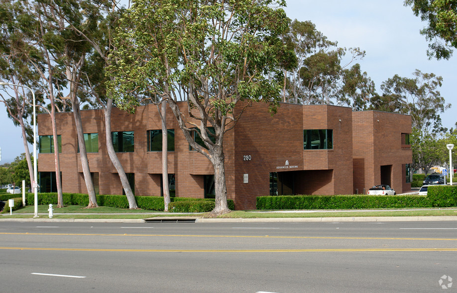 280 Newport Center Dr, Newport Beach, CA for lease - Building Photo - Image 1 of 2