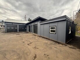 446 McClaine St, Silverton OR - Warehouse