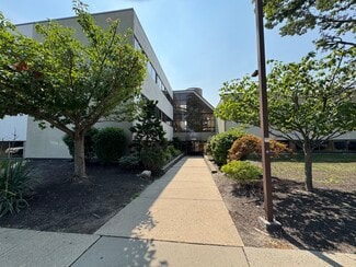 More details for 1806 State Route 35, Oakhurst, NJ - Multiple Space Uses for Lease