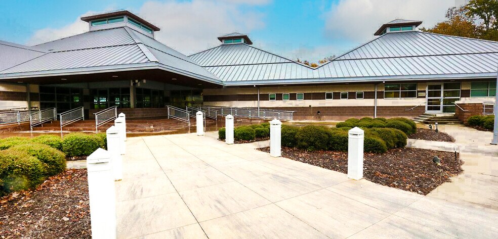 4305 McClellan Blvd, Anniston, AL for sale - Primary Photo - Image 1 of 1