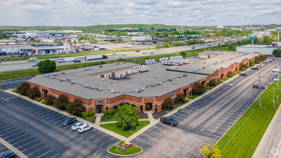 2800-2888 E Kemper Rd, Cincinnati, OH for lease - Aerial - Image 3 of 4