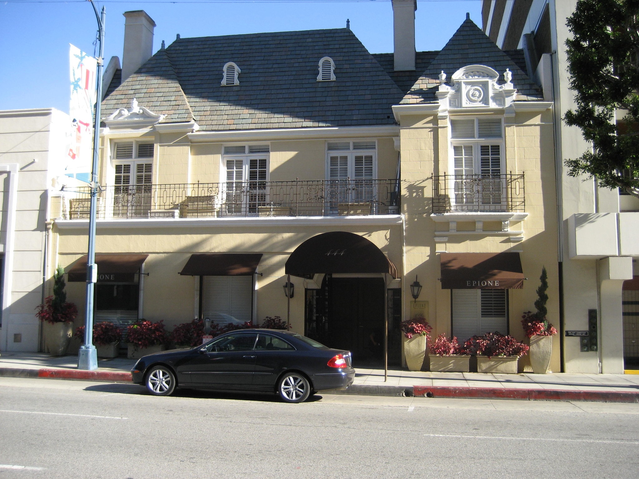 444 N Camden Dr, Beverly Hills, CA for lease Building Photo- Image 1 of 9