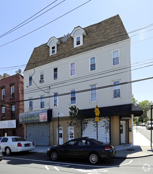 850-852 Bay St, Staten Island, NY for sale - Primary Photo - Image 1 of 1
