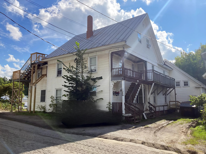 14 Cedar St, Skowhegan, ME for sale - Building Photo - Image 1 of 19