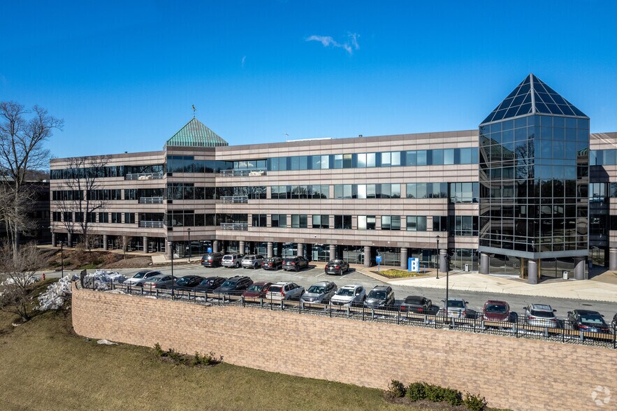 400 Interpace Pky, Parsippany, NJ for sale - Primary Photo - Image 1 of 1