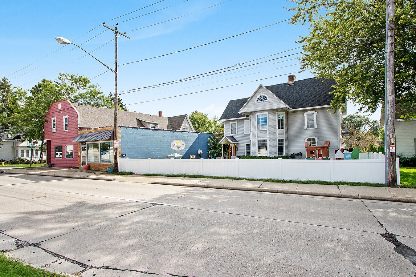 1301 S ster Ave, Green Bay, WI 54301