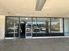 2100-2130 E Highland Ave, San Bernardino, CA for lease Building Photo- Image 1 of 7