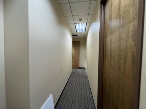 6200 Canoga Ave, Woodland Hills, CA for lease Interior Photo- Image 1 of 16